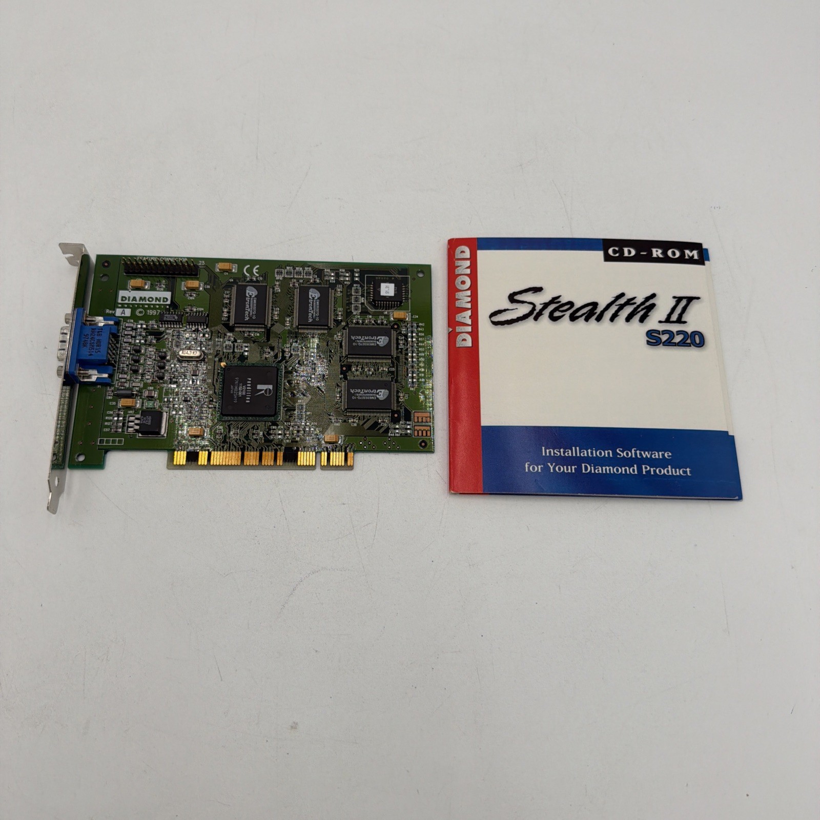 DIAMOND MULTIMEDIA Stealth II S220  PCI 23030239-403, 404 Vdio CARD