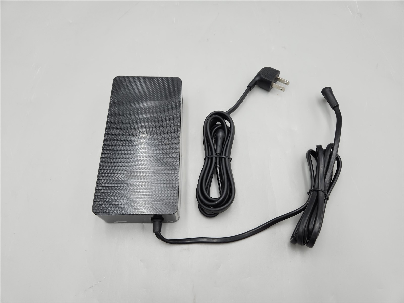 Genuine Samsung Monitor TV AC/DC Adapter Power Supply (A14024_TPN) 140W (UD)