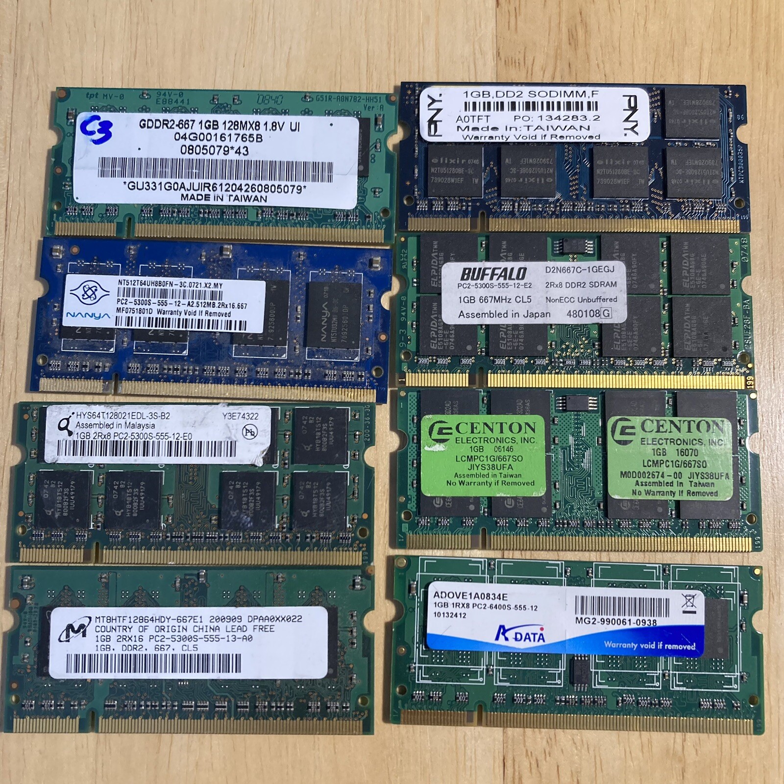 Lot 8X Various : PNY Buffalo Centon ADATA Micron Nanya 1GB PC2 Laptop RAM  8GB