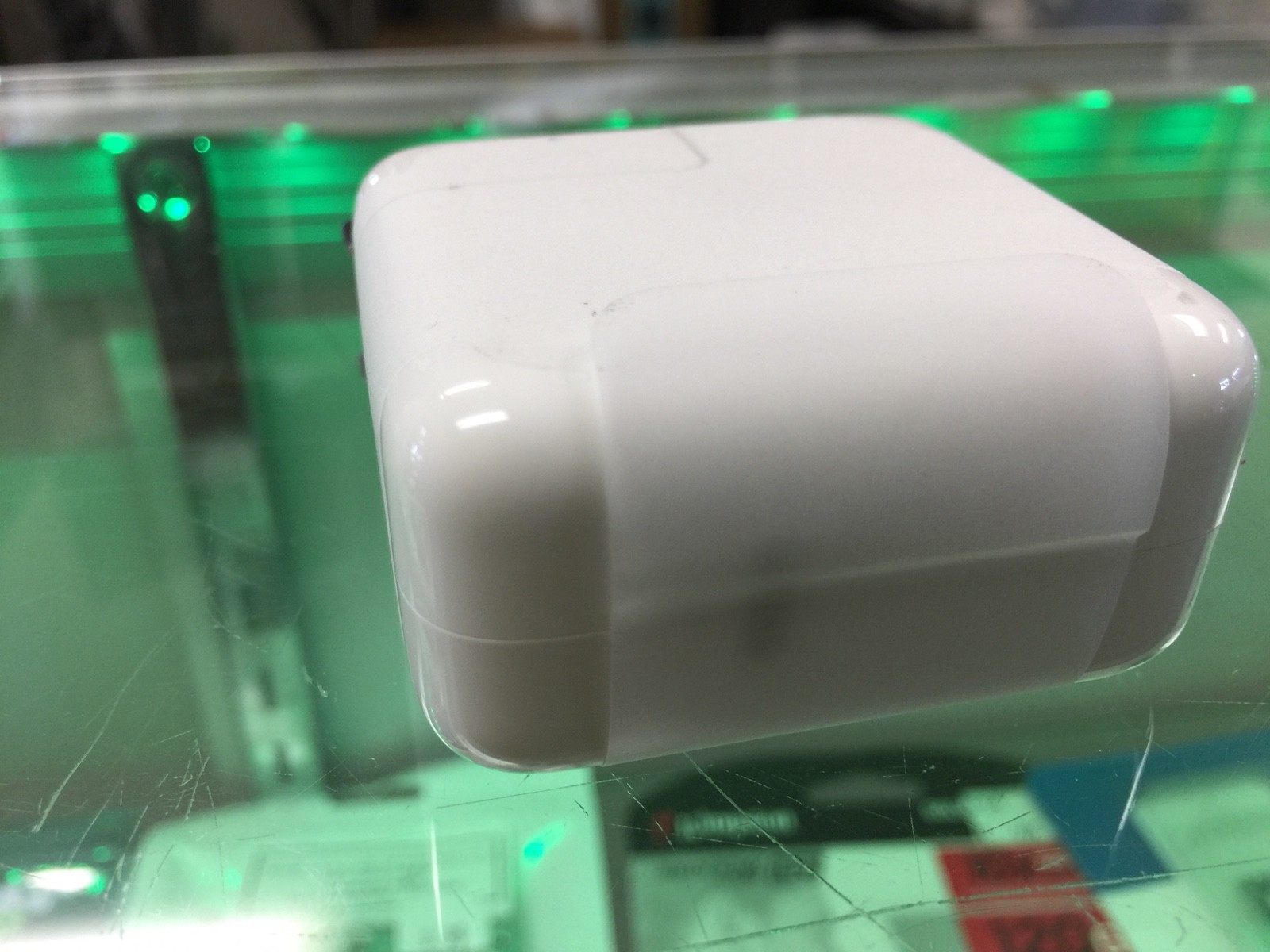 Genuine Apple 30W USB-C Power Adapter New in Plain packaging. MR2A2LL/A
