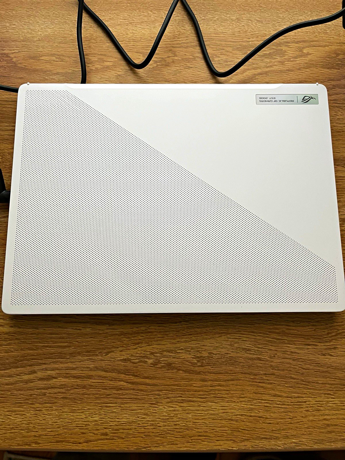 ASUS ROG Zephyrus G14 Gaming Laptop – Ryzen 9 / RTX 4060 / 165Hz QHD