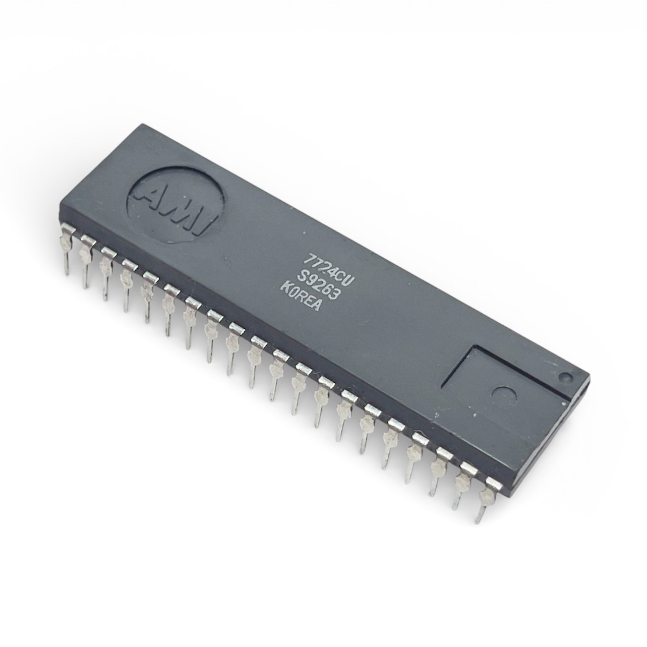 AMI S9263 TouchControl Interface Circuit 16-Switch DIP-40 IC Vintage NOS 1977