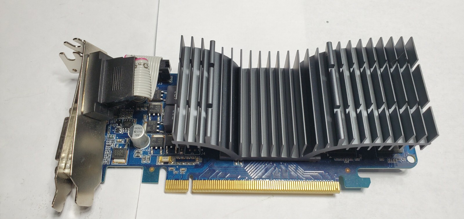 ASUS GeForce 210 EN210 SILENT/DI/1GD3/V2(LP) 1GB DDR3 HDMI Video Graphics TESTED
