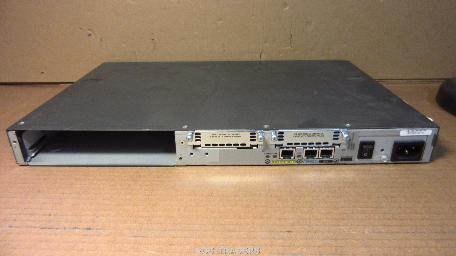 Cisco 2620 10/100 Wired Network Router CISCO2620 RMON - EXCL MODULES & RACK EARS
