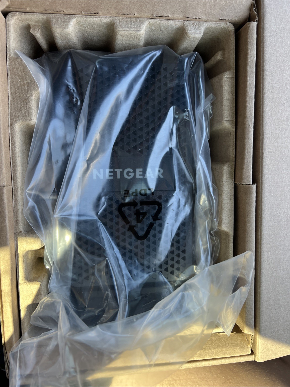 Netgear Nighthawk CM1000V2 Ultra-High Speed Cable Modem DOCSIS 3.1 REFURBISHED  