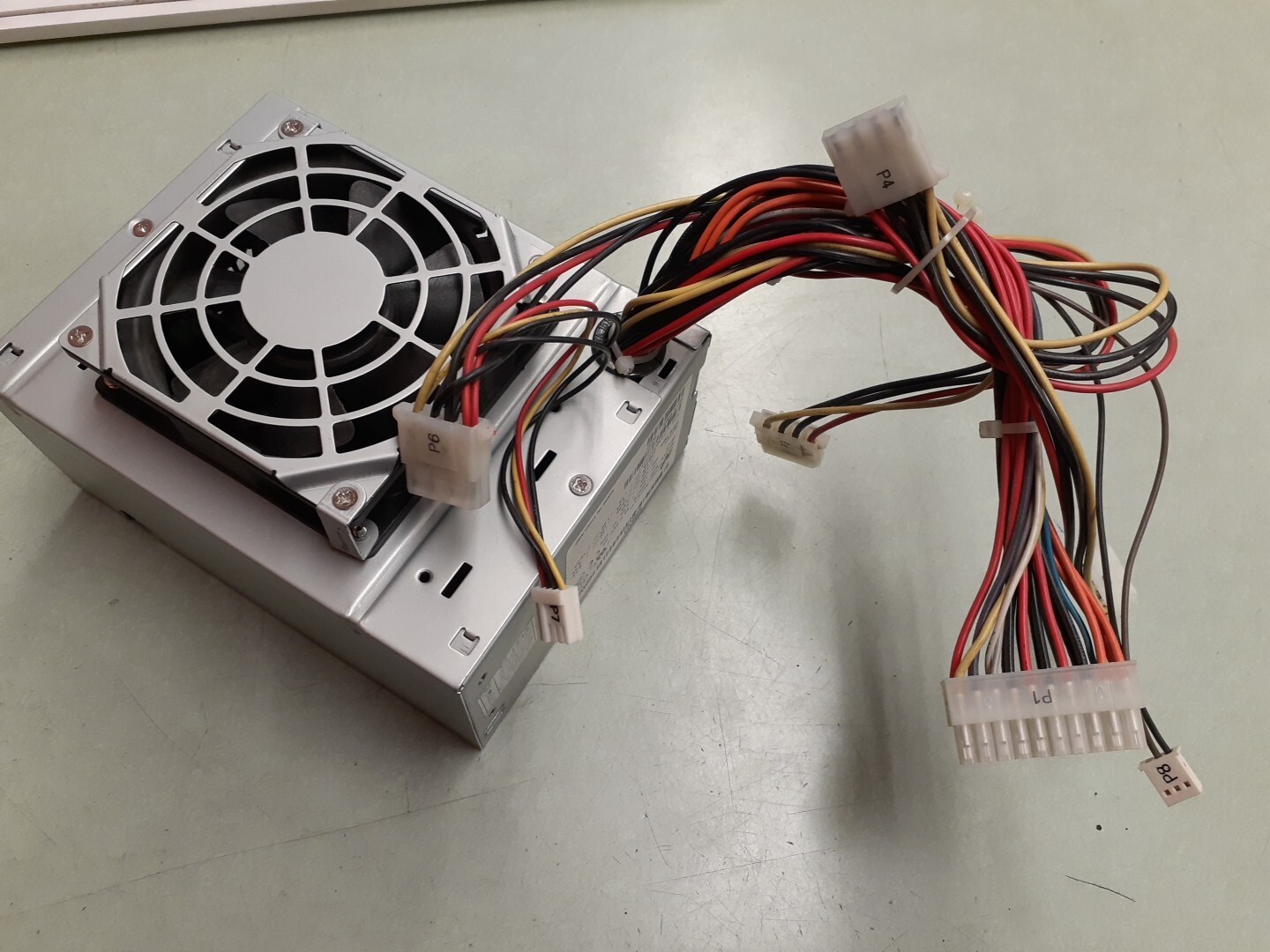 Newton Power NPS-200PB-96 C REV 00 Power Supply 200W 6500323