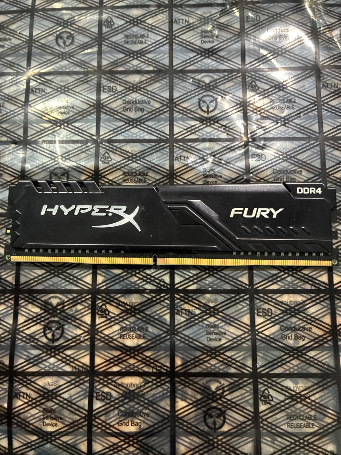Kingston / Dell 8GB DDR4 2933 Desktop DIMM RAM PC4-23400 1Rx8  XJ69DF-MIE 288pin