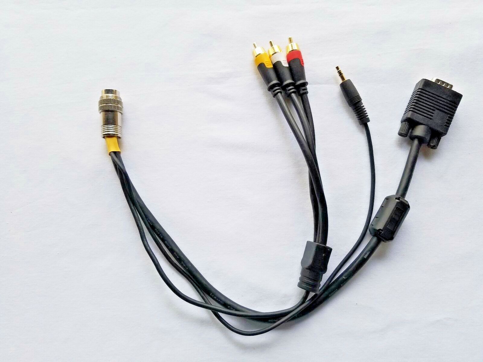 60018 1.5FT RAPIDRUN VGA (HD15) + 3.5MM + COMP VIDEO + STEREO AUDIO FLYING LEAD