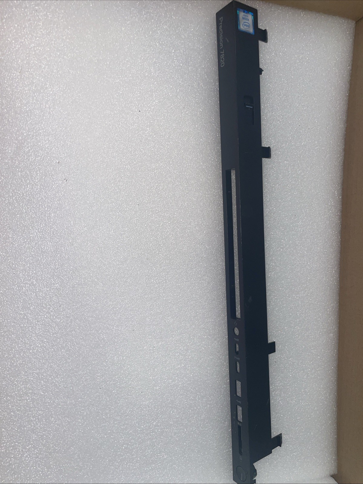 X6W36  Dell Precision 7920 Front Bezel X6W36