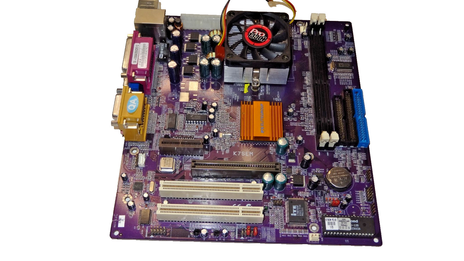 ECS EliteGroup K7SEM Socket 462 Desktop Motherboard w/ AMD Duron 900 MHz CPU