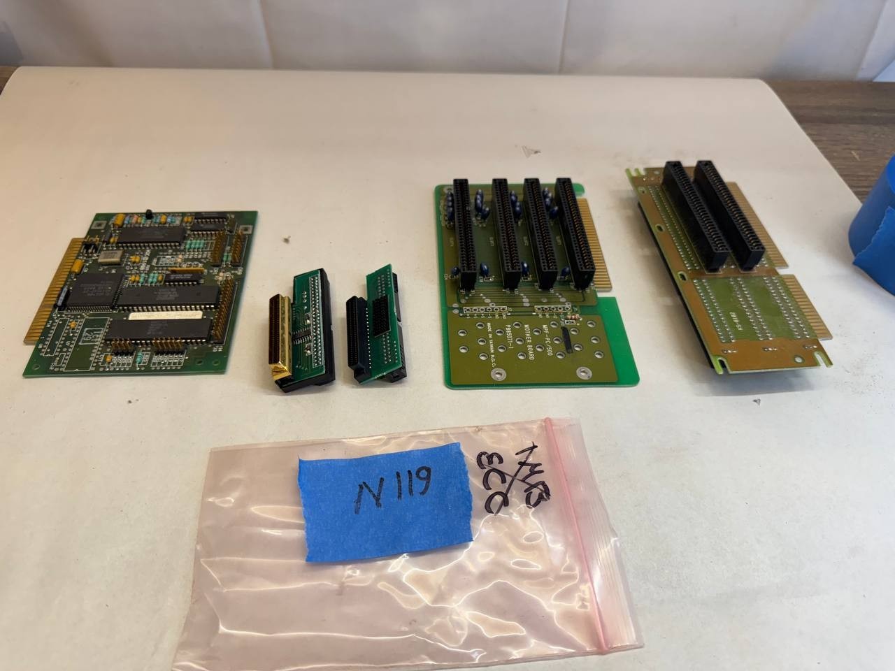 Vintage ISA WDC Floppy Controller + 2 XT Backplane Cards + SCSI Adapters