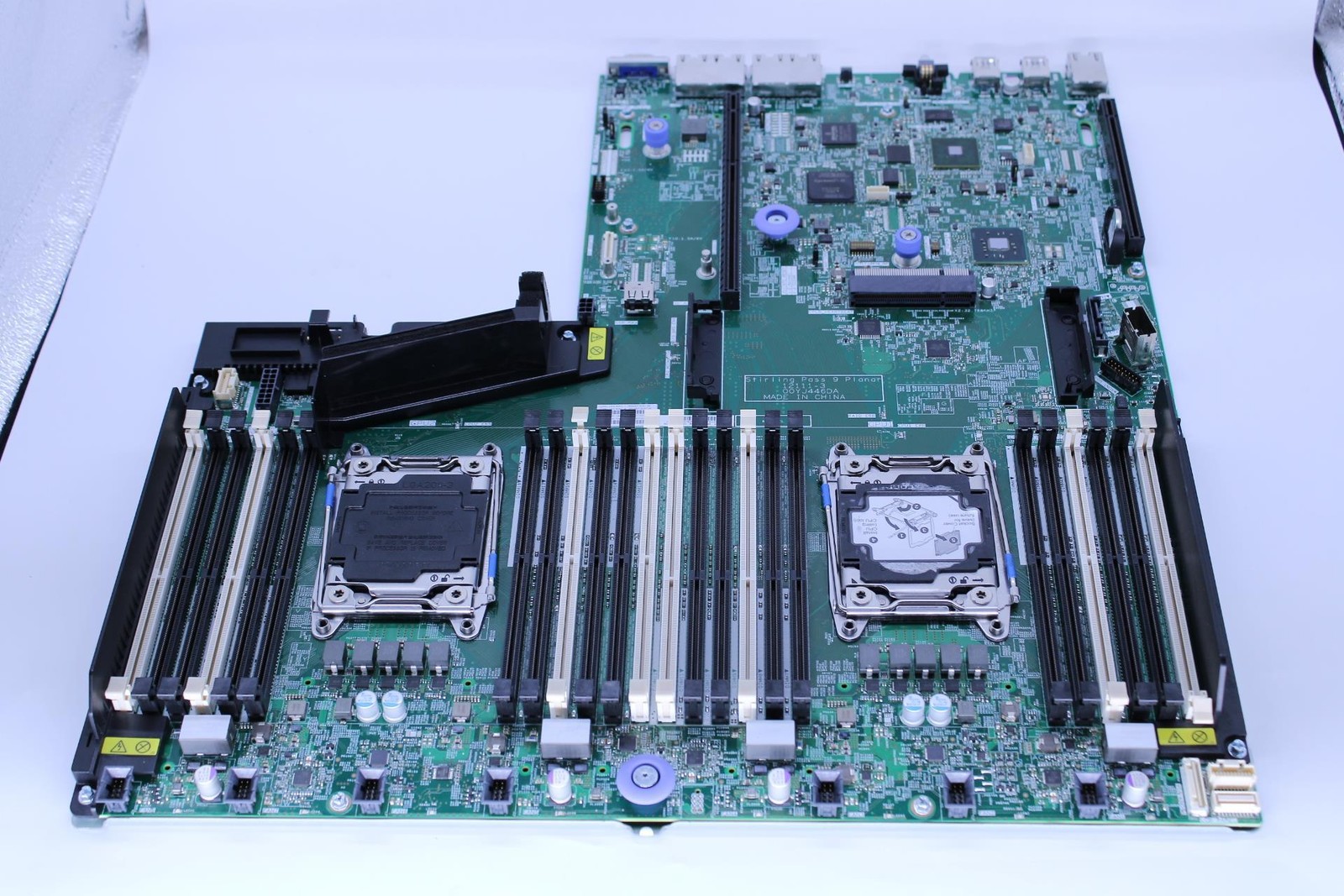 IBM 01KN187 System Board for x3550 M5