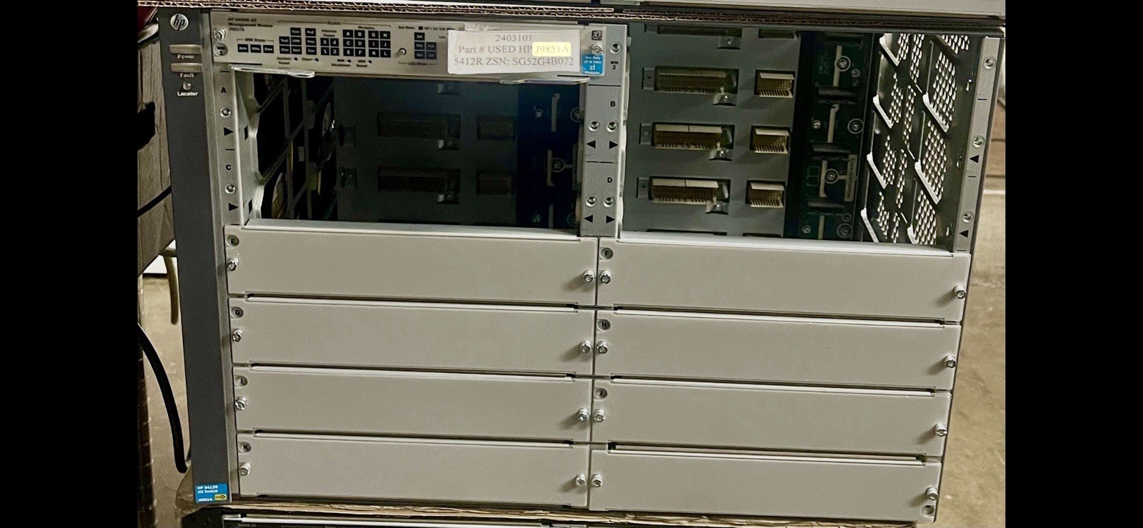 HPE J9851A ARUBA 5412R zl2 Modular Network Switch Chassis W/ Rack Mount Used