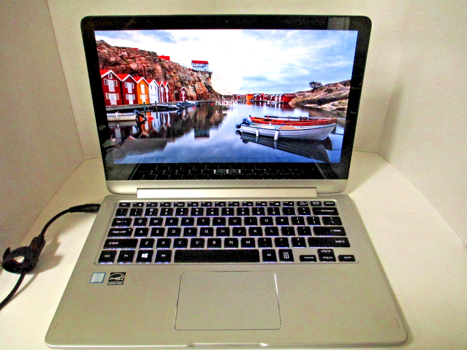 Samsung Notebook 7Spin 13.3" Touch Laptop  i5 12 GB RAM NP740U3M Needs OS Update