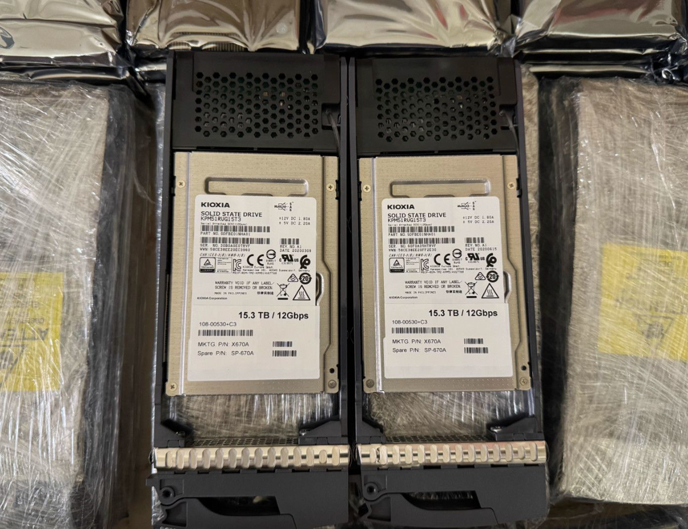  X670A, SP-670A Netapp 15.3TB SAS 2.5" SSD Solid State Hard Drive 108-00530