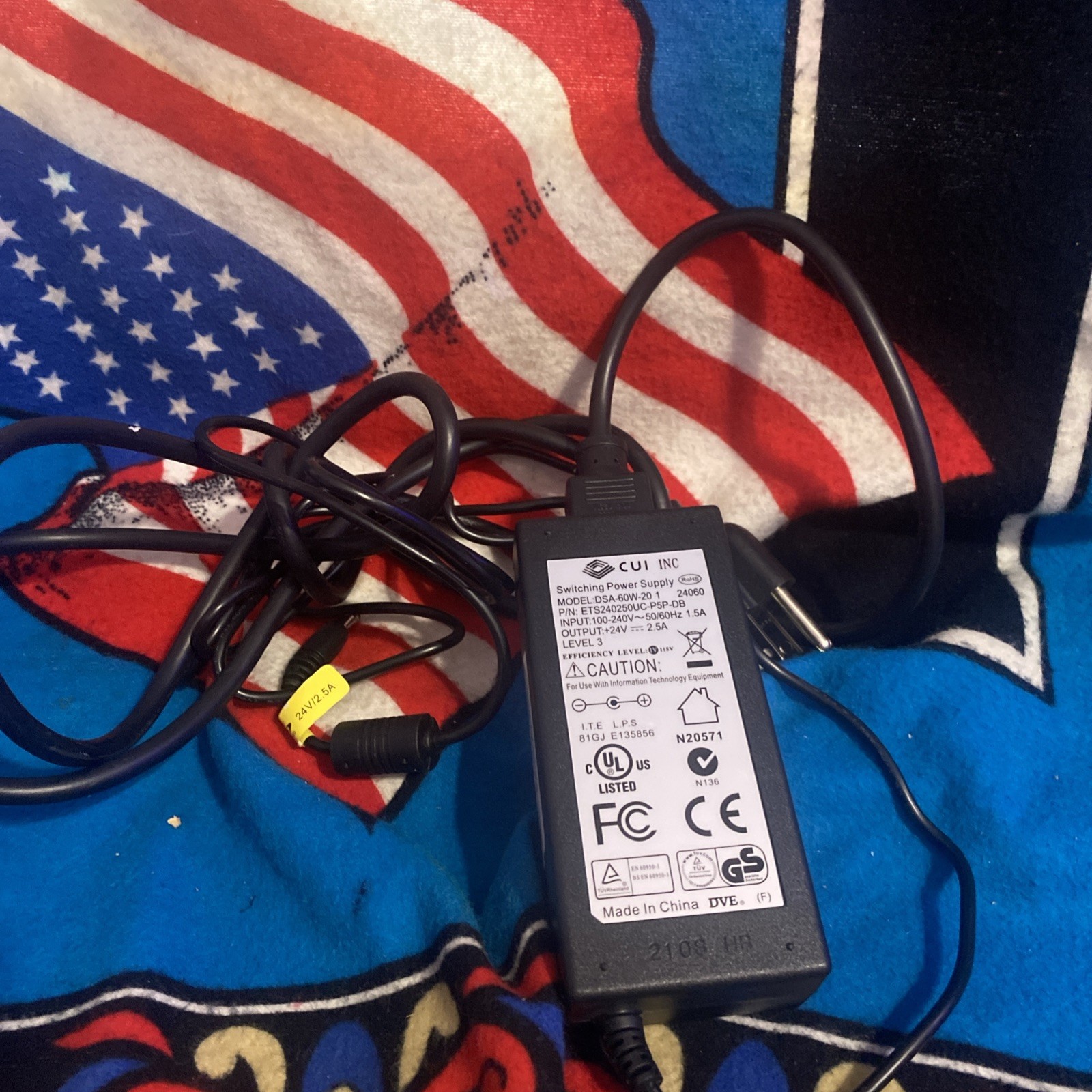 Genuine CUI Inc 60W AC Switching Power Supply DSA-60W-20 1 Charger 24060