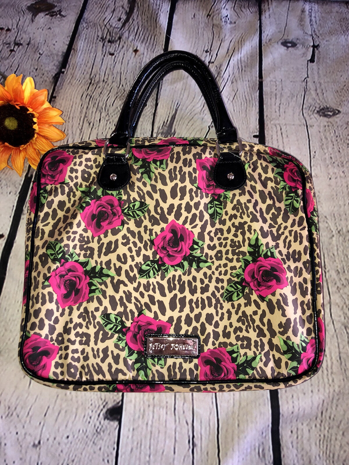 Betsey Johnson Roses & Cheetah Laptop Computer Case EUC