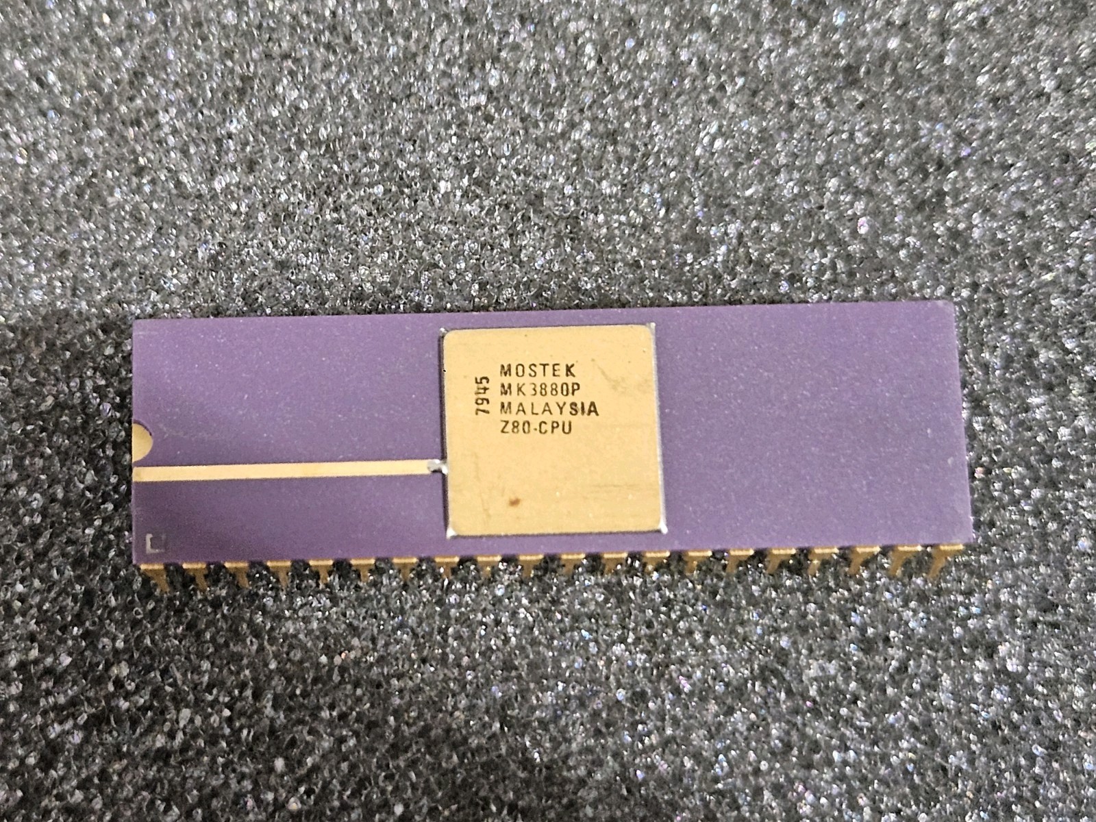 MOSTEK Z80 CPU MK3880P Z80 CPU rare vintage CPU GOLD NOS