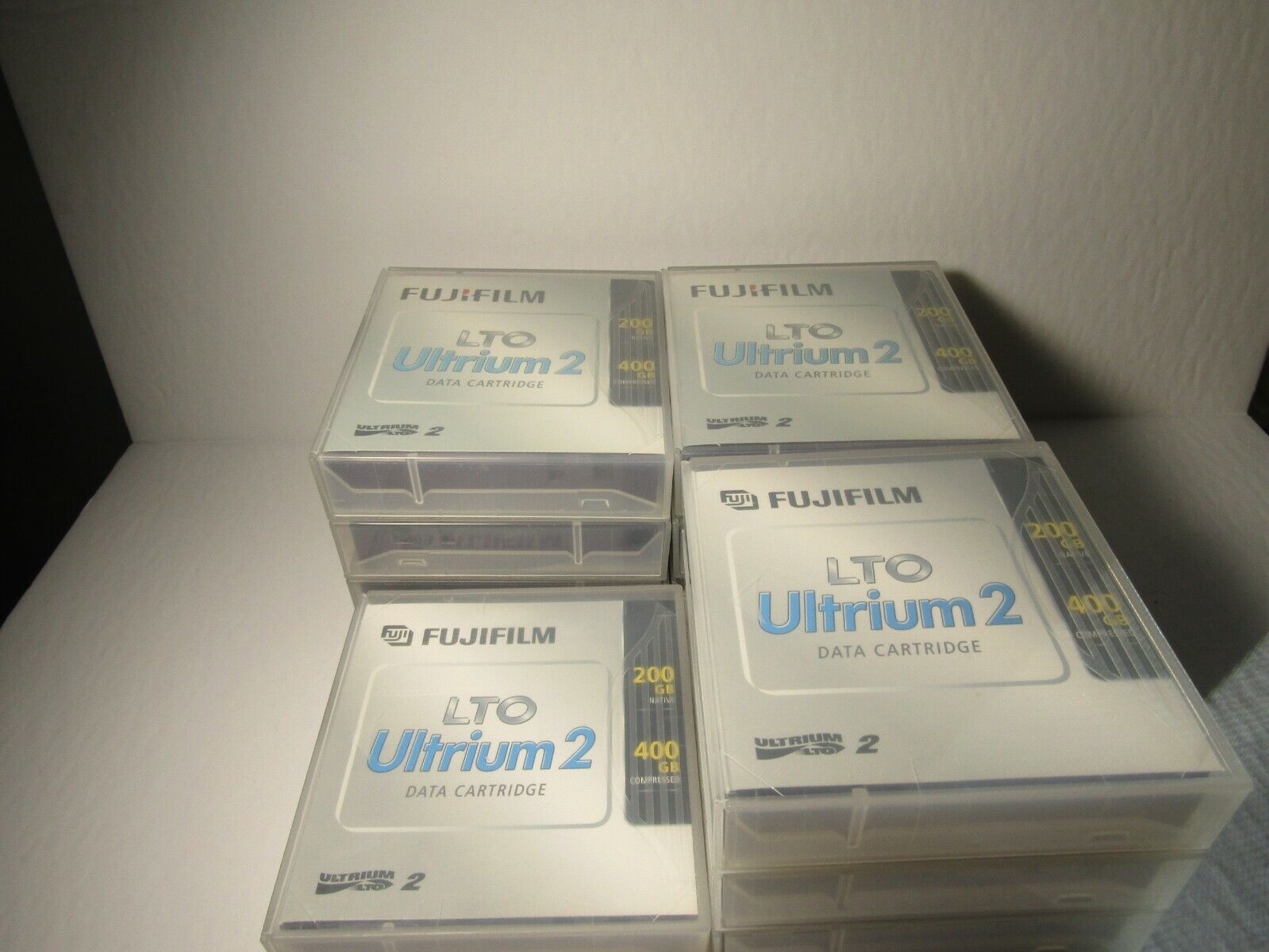 10 used Fujifilm LTO 2 Tape Ultrium 2 - 200/400 GB Cartridge