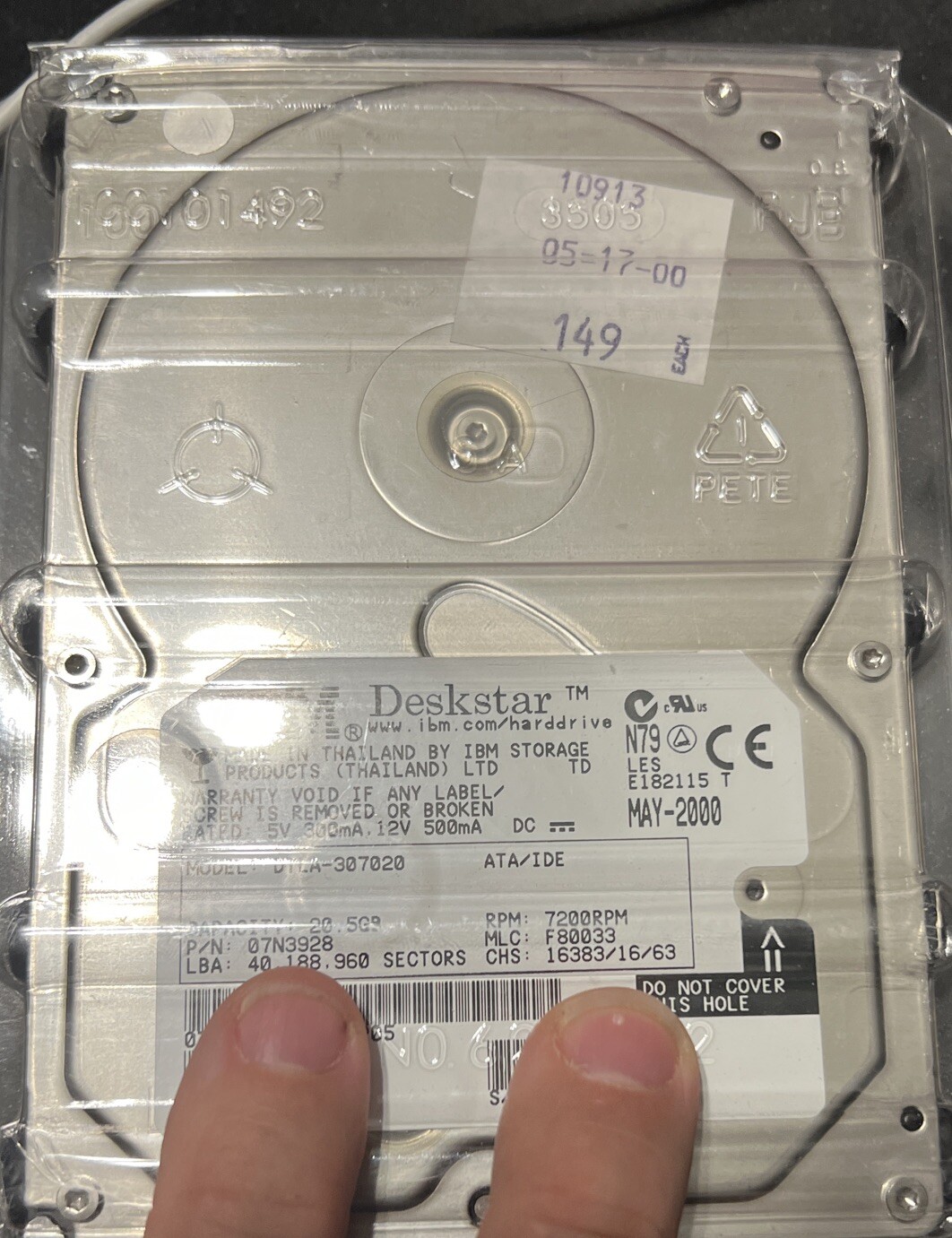 VINTAGE YEAR 2000 IBM DESKSTAR 20.5GB HDD # DPTLA-307020 7200RPM