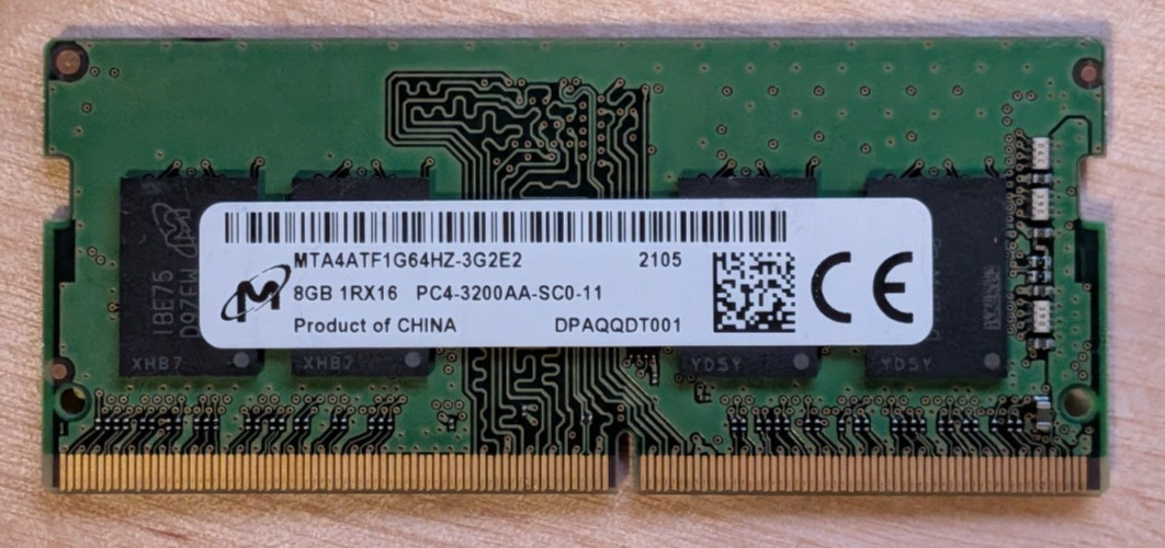 Micron 8GB DDR4-3200 SODIMM Laptop RAM MTA4ATF1G64HZ-3G2E2 PC4-3200AA