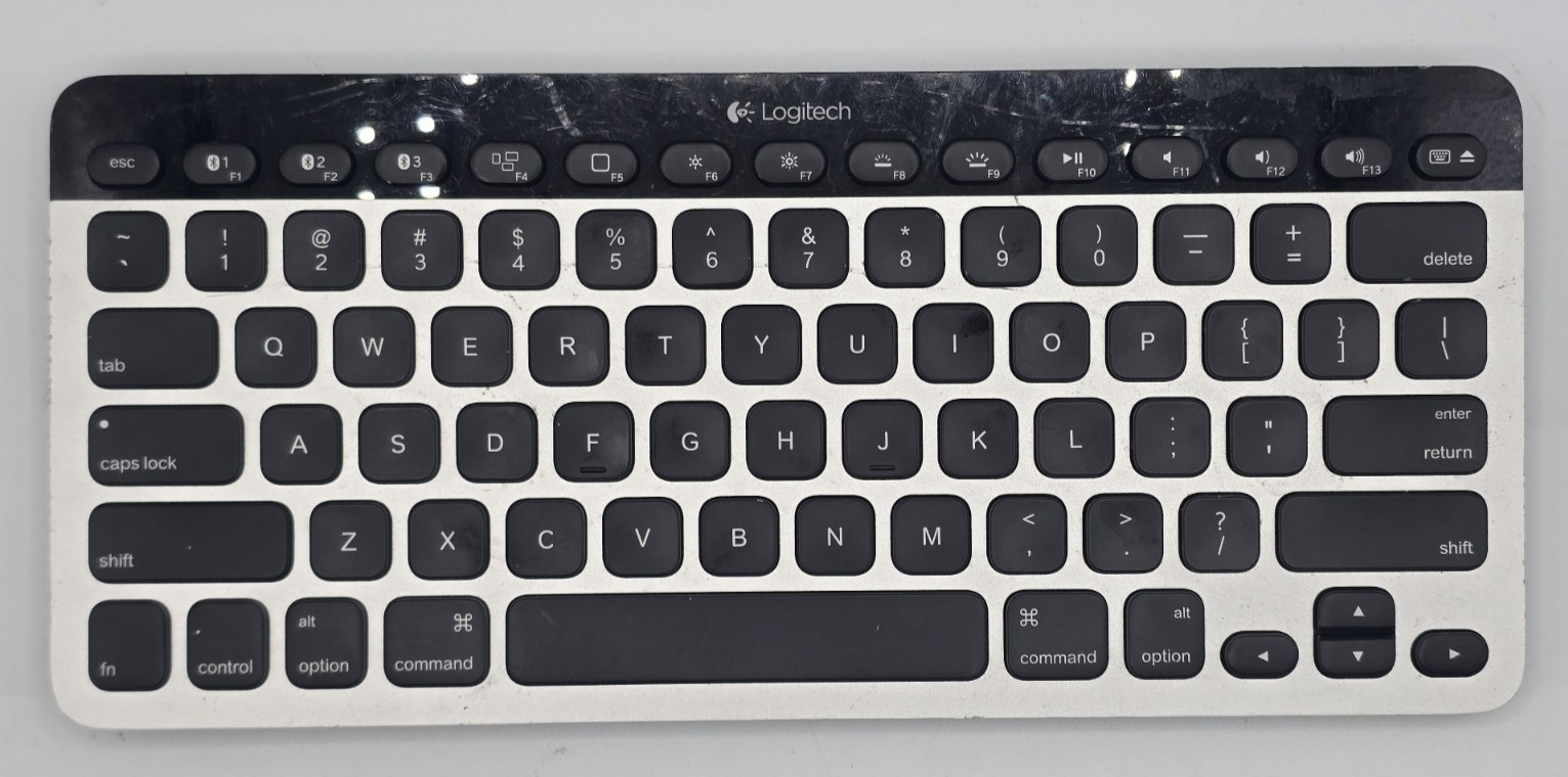Used - Logitech K811 3 Device Wireless Bluetooth Keyboard for Mac/iPad