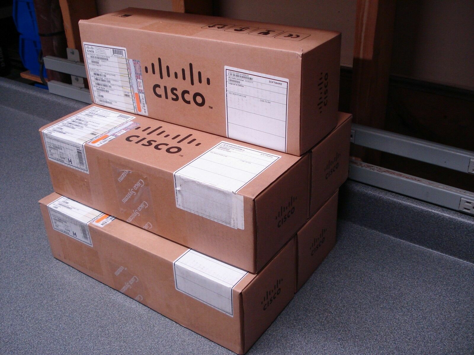 Cisco PWR-C1-715WAC Catalyst 3850 Series 715W Power Supplies