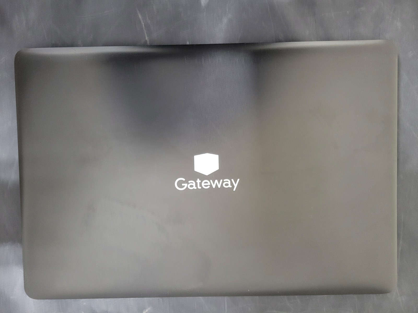 Gateway Notebook Ultra Slim 14.1" IPS FHD, AMD Ryzen 3-3200U 8GB RAM, 512GB