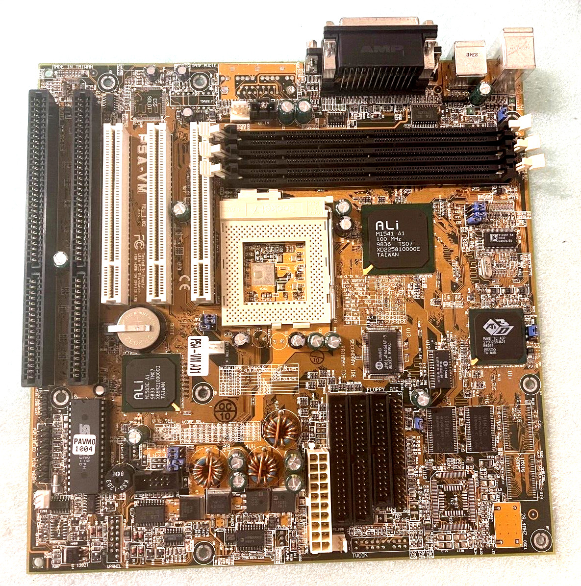 RARE ASUS P5A-VM SUPER SOCKET 7 MMX AMD CYRIX K6-2 ATX MOTHERBOARD VGA MBMX49