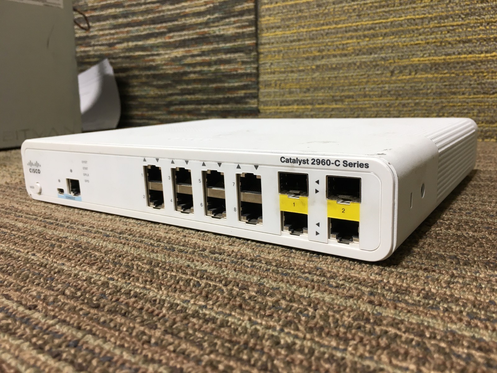 Cisco Catalyst 2960-C Series LL 8-Port Ethernet Switch WS-C2960C-8TC-S V01