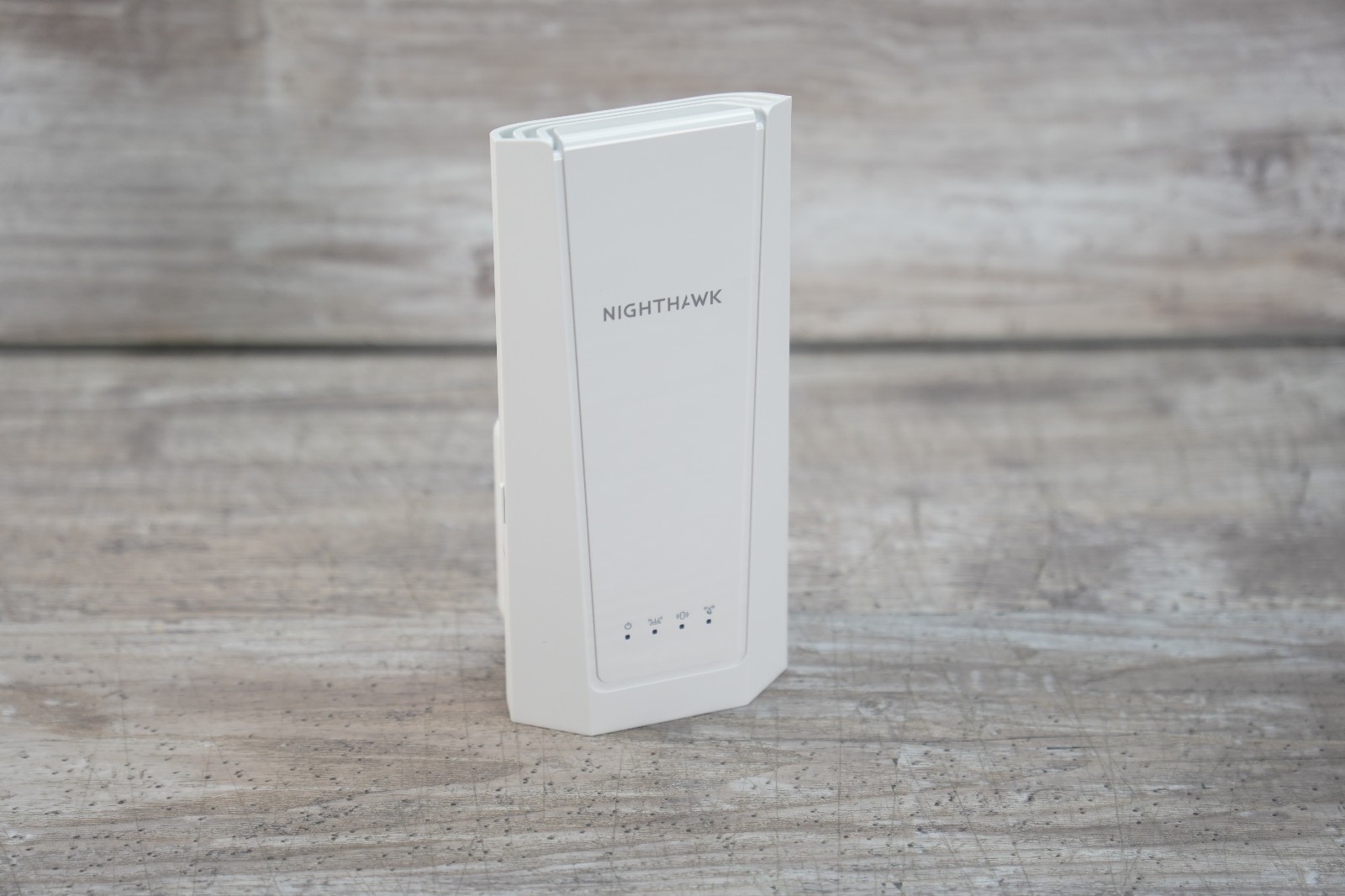 NETGEAR WiFi 7 Range Extender EXS18 BE3600 Dual-Band Wireless Internet Signal