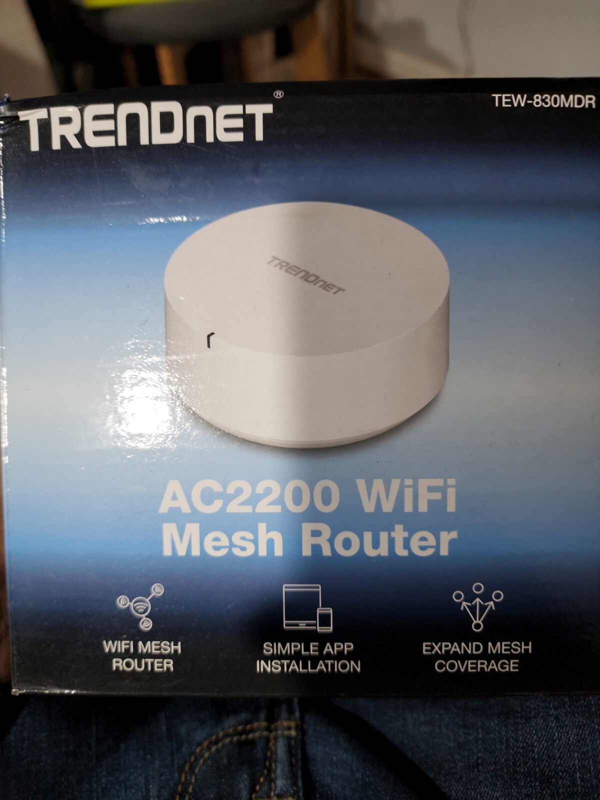 TRENDnet AC2200 WiFi Mesh RouterTEW-830MDR1xAC2200 WiFi Mesh RouterApp-Based ...