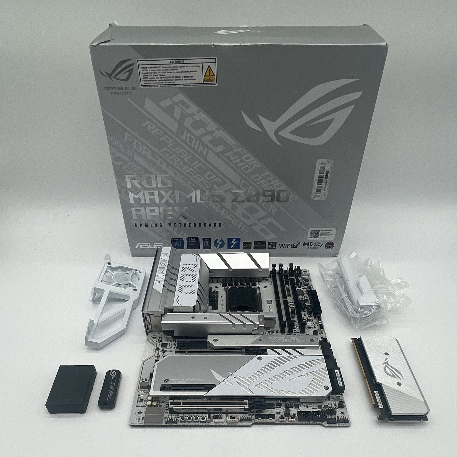ASUS ROG Maximus Z890 Apex ATX Motherboard LGA 1851 Intel DDR5 Wi-Fi HDMI