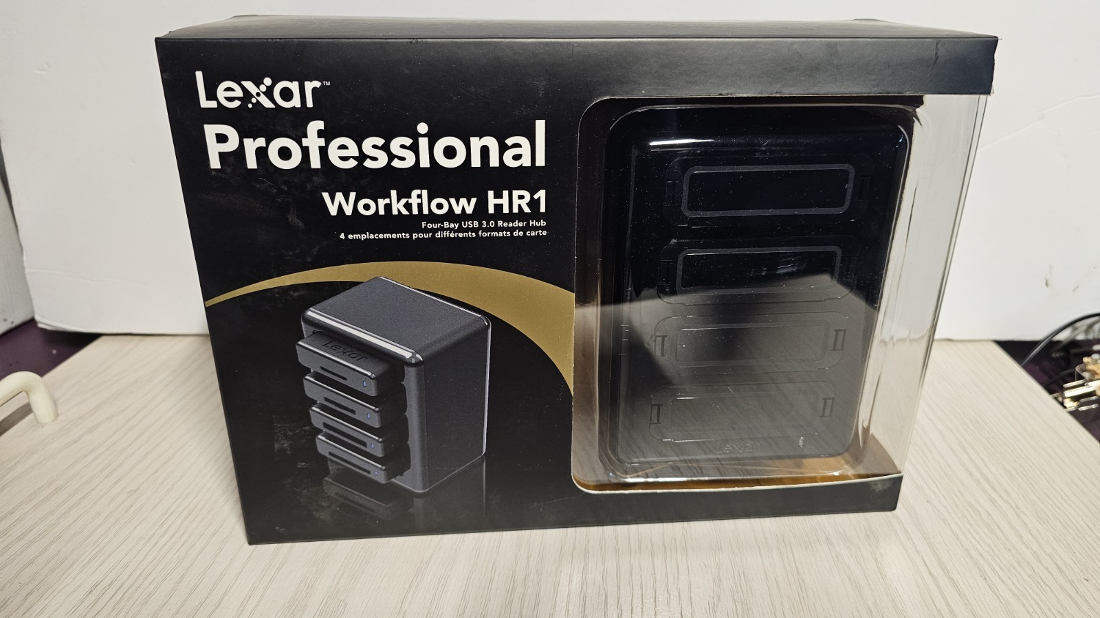 New Lexar Professional Workflow HR1 Black Four-Bay USB 3.0 Reader Hub