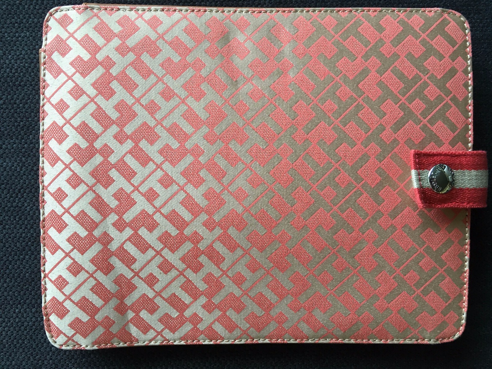 NEW Tommy Hilfiger® 10" Protective Hardcase Tablet iPad Sleeve Case - Light Pink