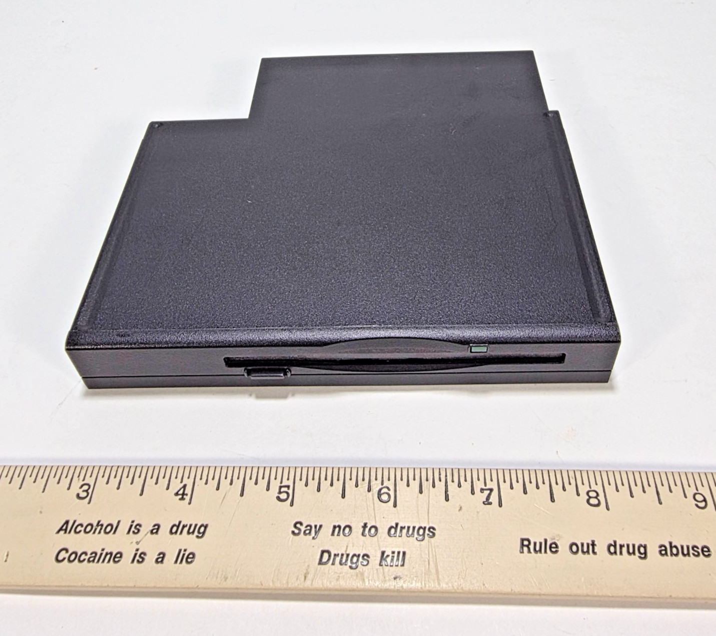 Dell Inspiron 3500 1342D 3.5" 1.44MB Floppy Disk Drive Module Mitsumi D353F3