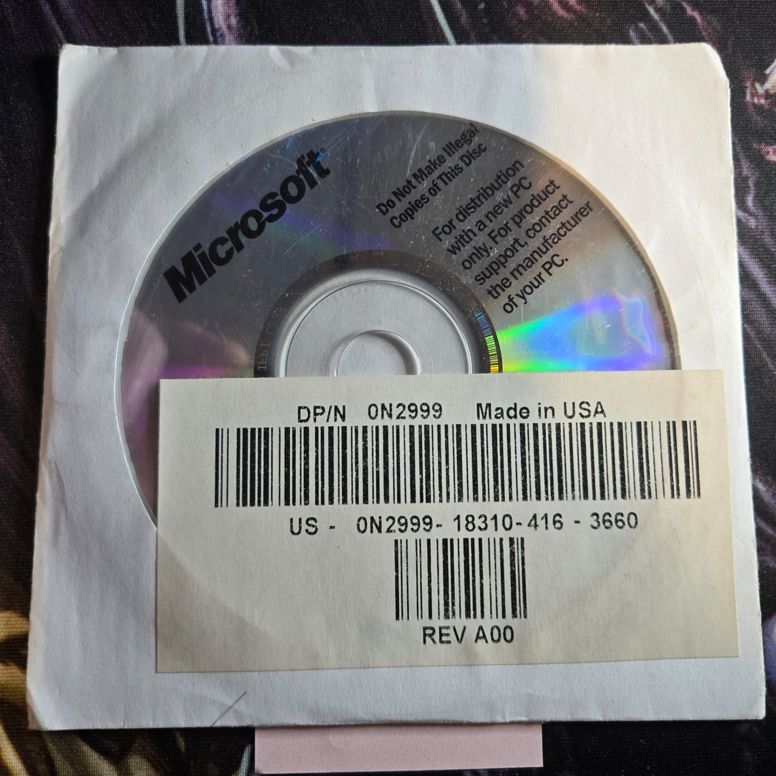 Microsoft Money 2004 Standard Edition Software CD New Sealed.