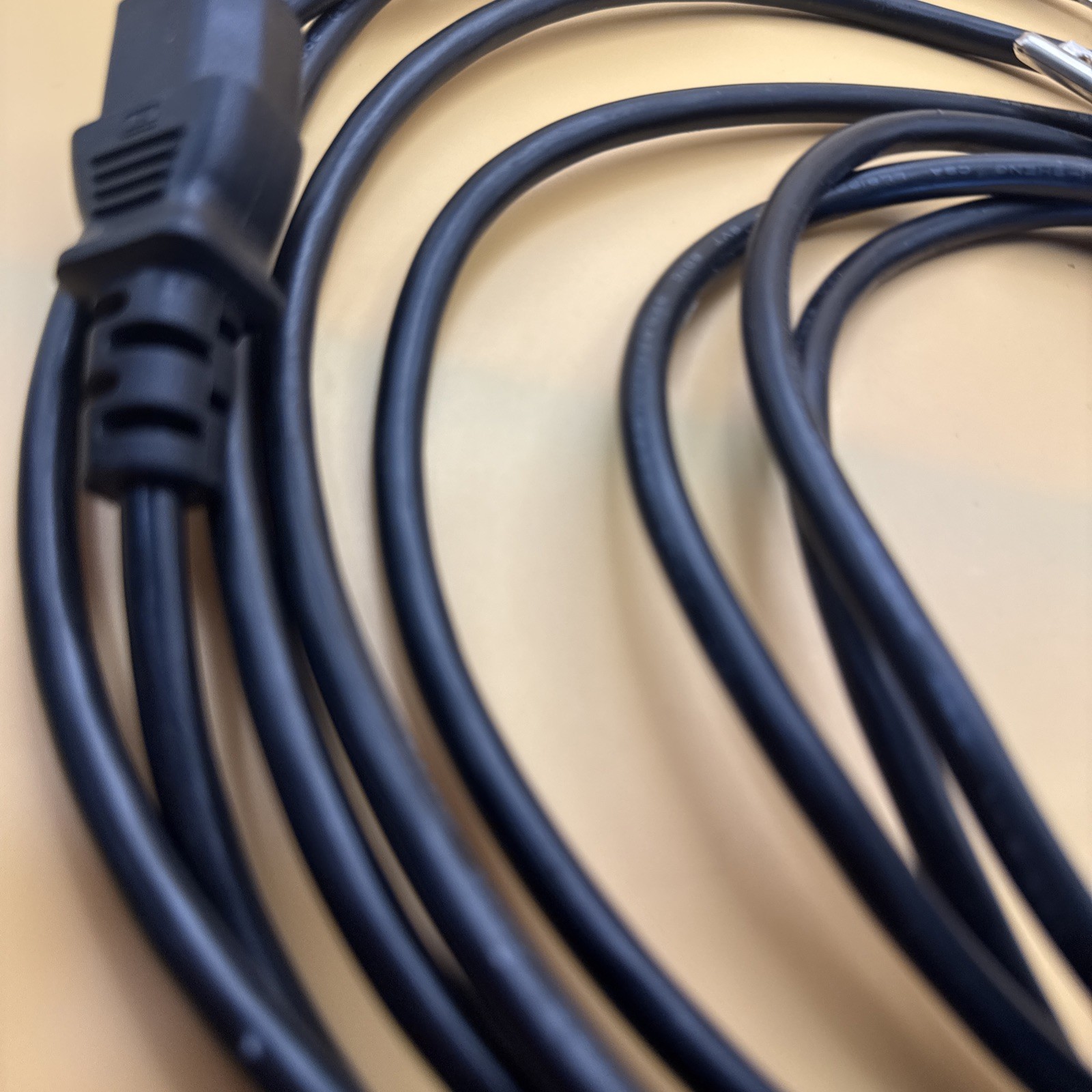 Chiao Lin CL-105 IEC C13 Computer Power Cord 10A 125V NEMA 5-15P Black