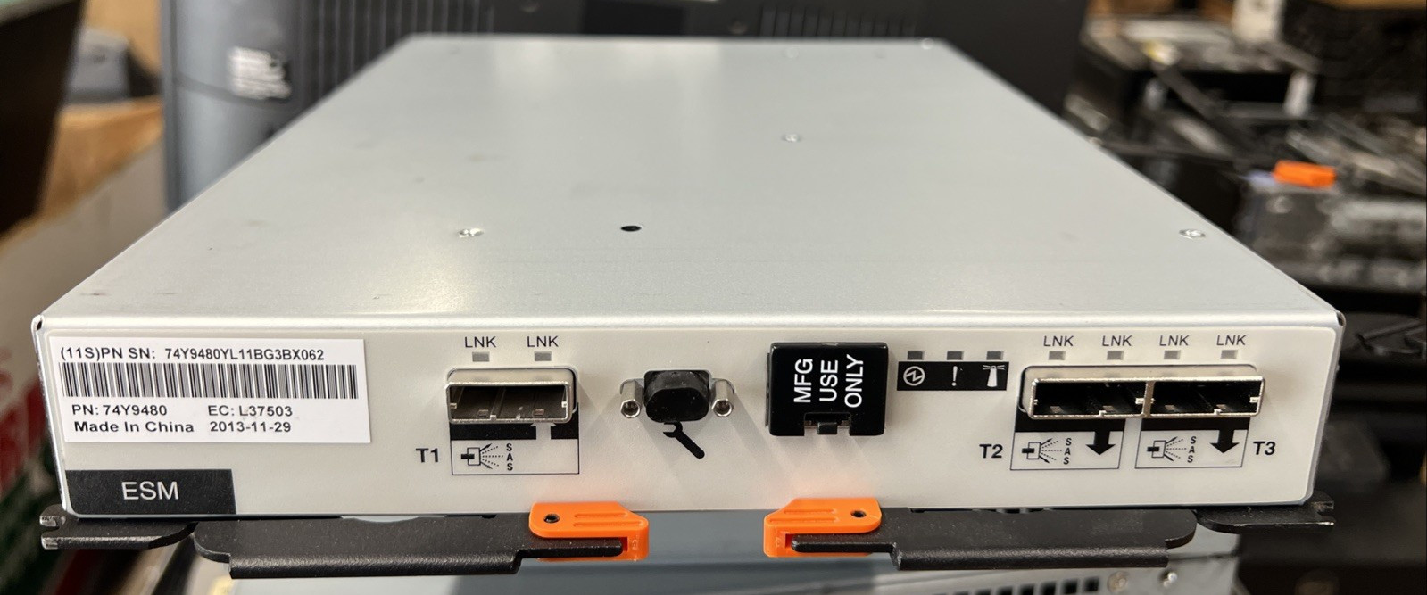 LOT OF 2 IBM 74Y9480 ESM