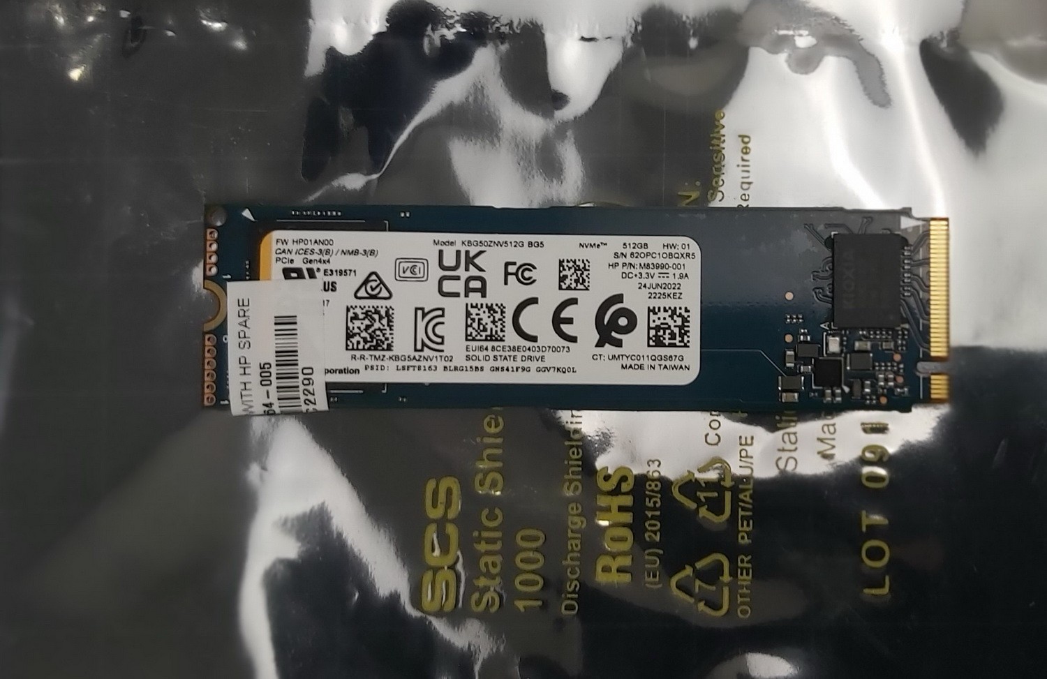 KIOXIA BG5 512GB M.2 2280 PCIe Gen4 x4 NVMe SSD KBG50ZNV512G