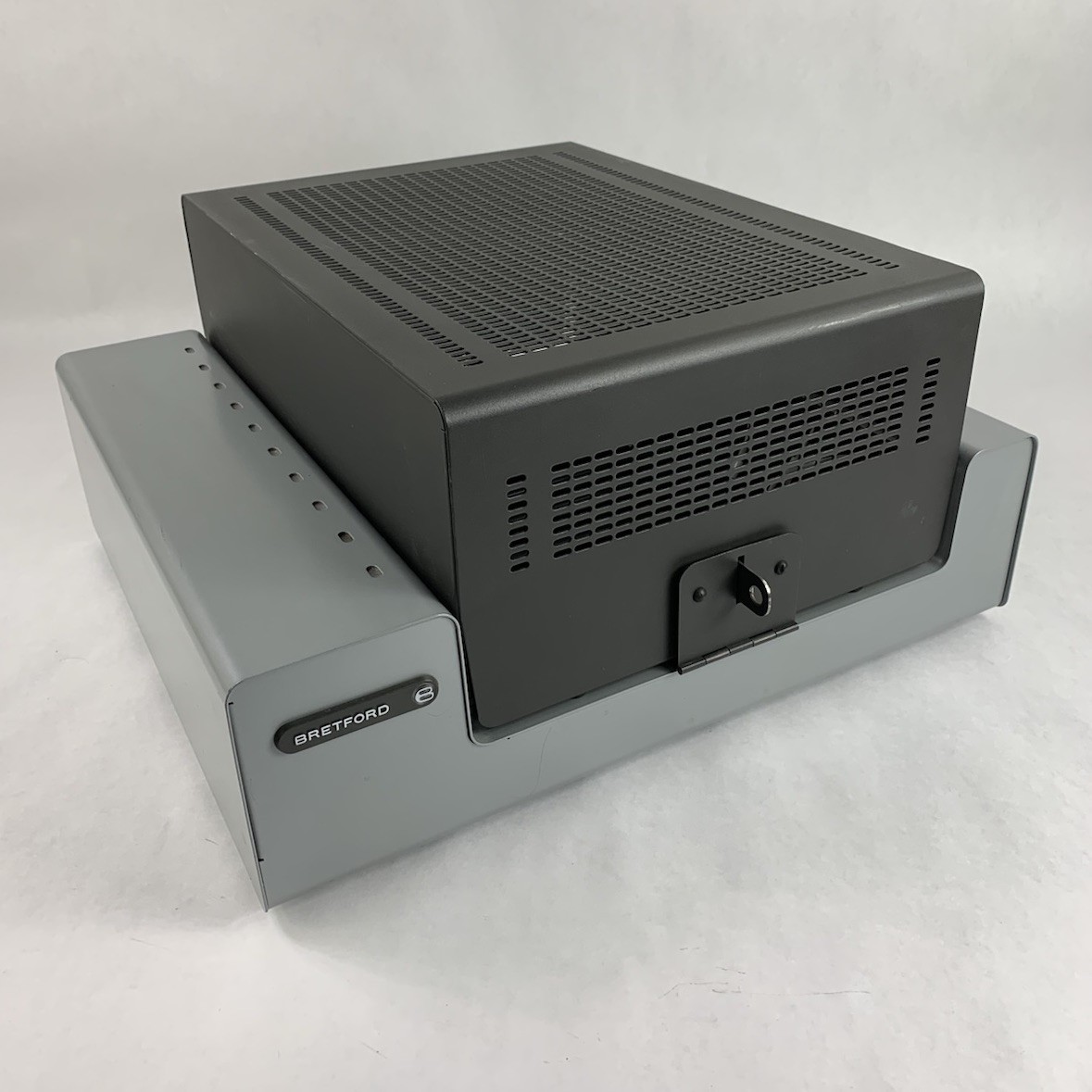 Bretford HB717LL/A PowerSync for Apple iPad Lightning 10-Bay Charging Station