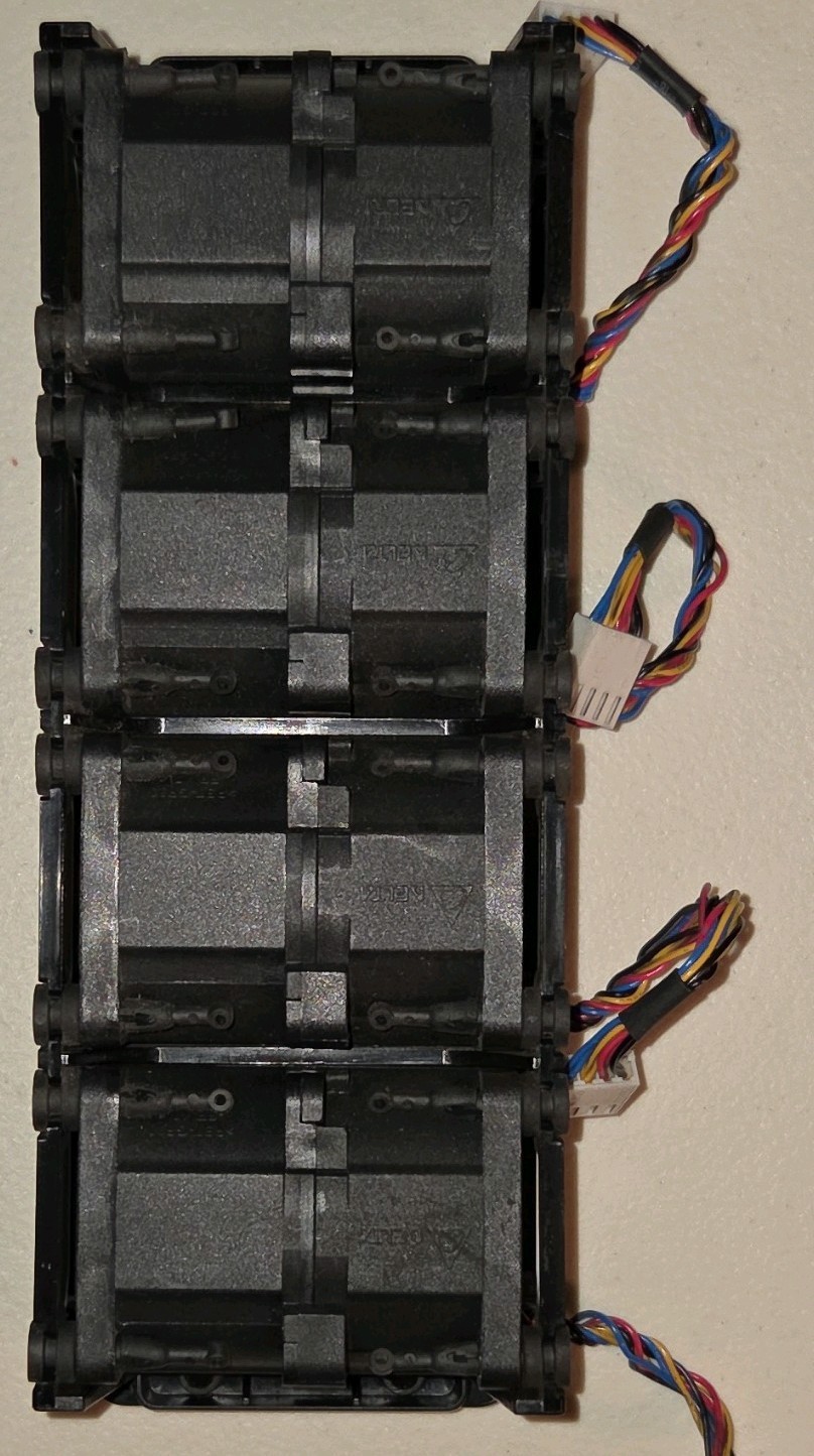 Delta FAN-0141L4 / GFC0412DS 40mm 12V 4-Pin Ball Fan for Supermicro