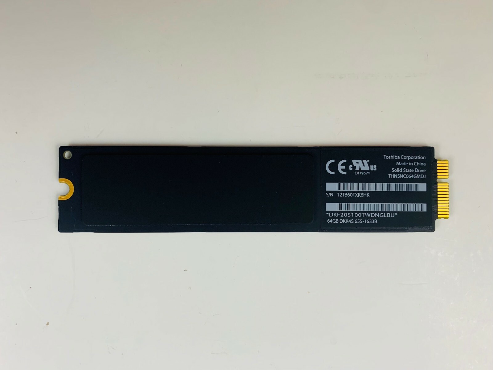 Genuine Real OEM 11" &13" Apple  MacBook Air 2011 A1465/A1466  64 GB PCIe SSD  