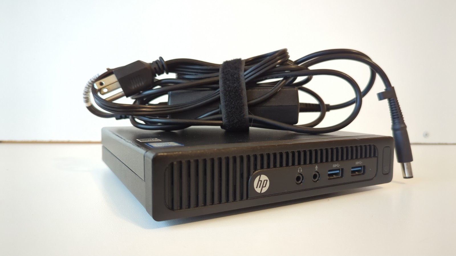 HP 260 G2 Desktop Mini Intel Core i5-6200U 16 GB RAM 1 TB SSHD CachyOS Linux