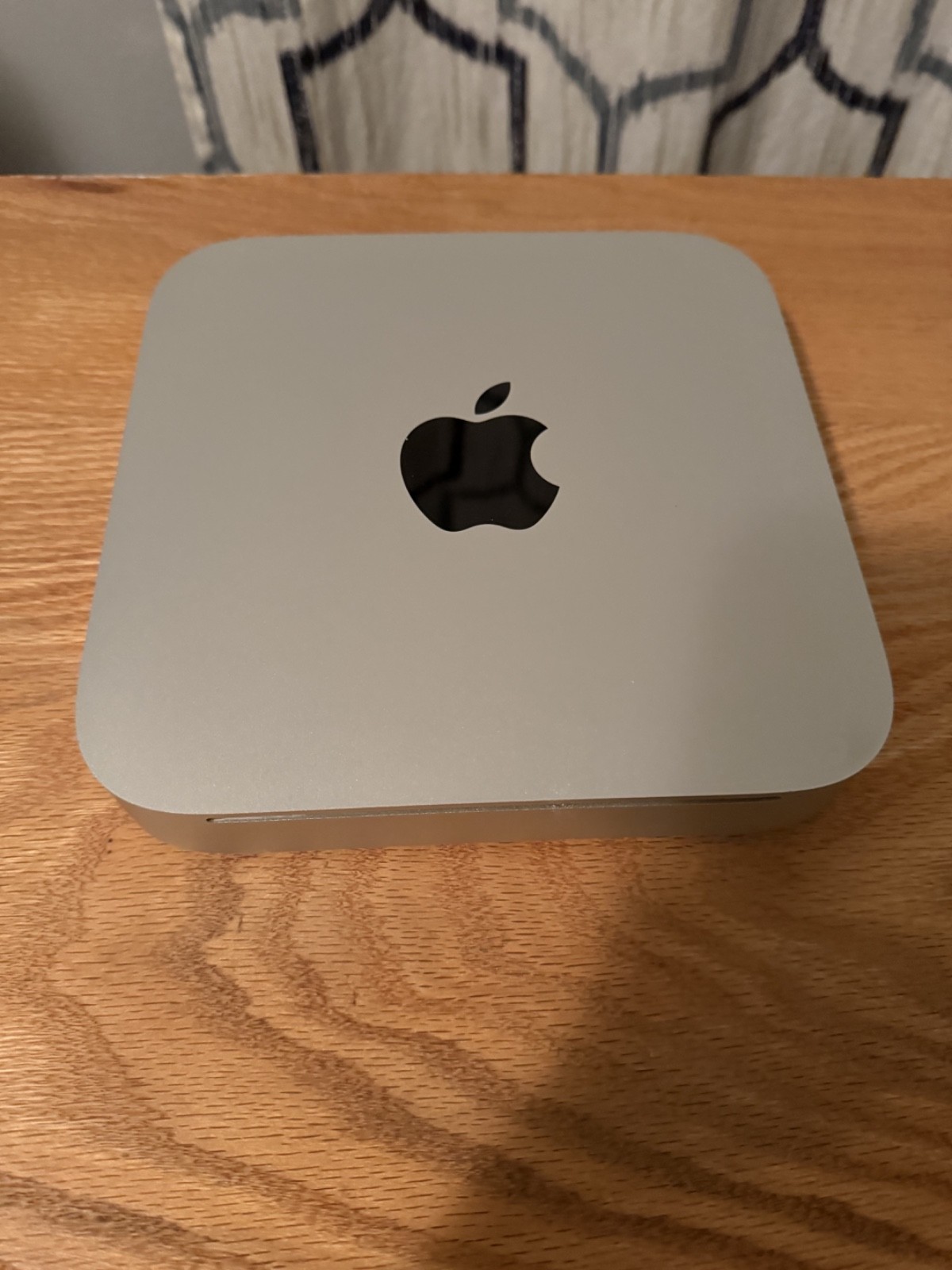 Apple Mac Mini 2010 4,1 A1347 2.4ghz C2D 8gb RAM ***READ DESCRIPTION***