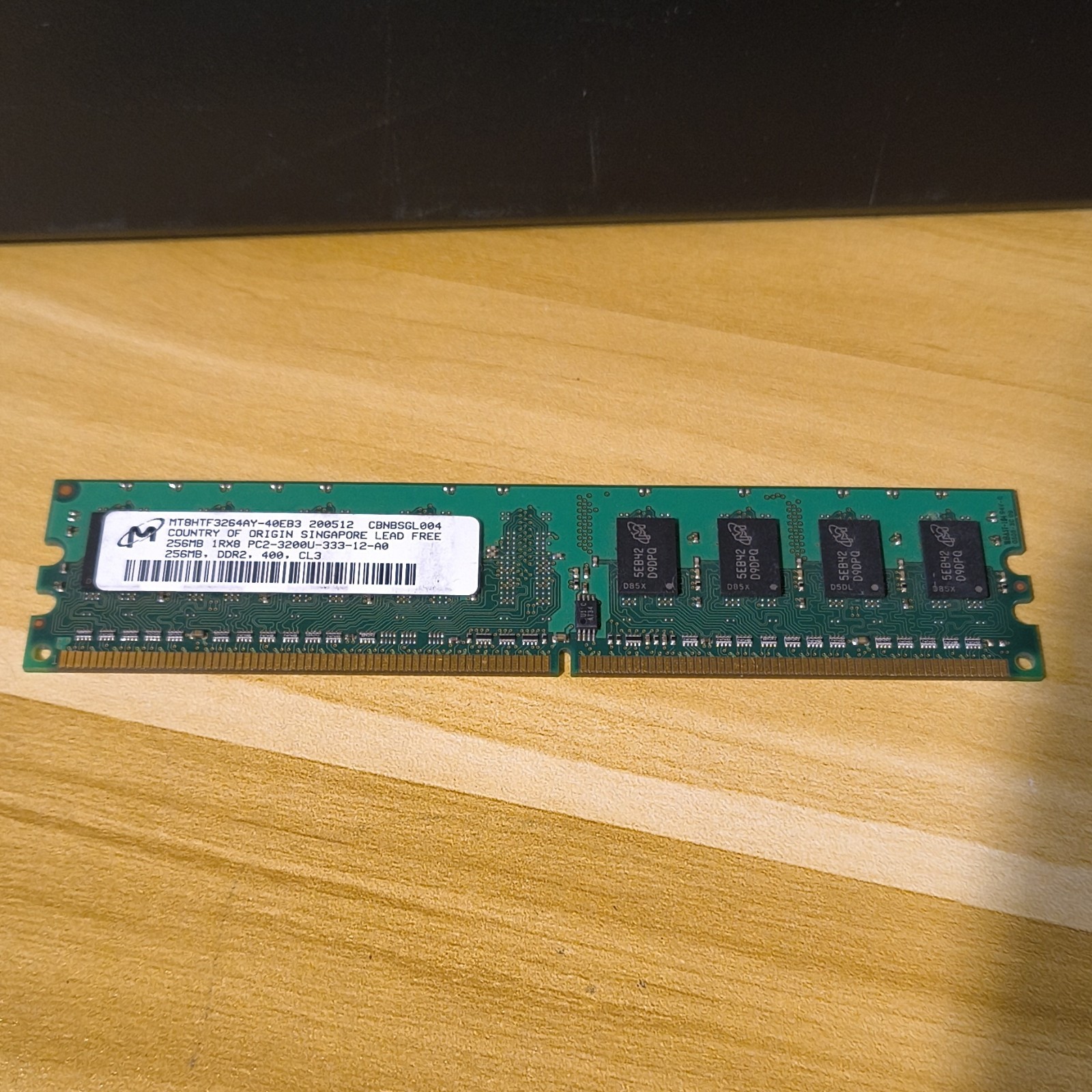 Micron 256MB DDR2 SDRAM PC2-3200 DIMM 240-Pin Memory MT8HTF3264AY-40EB3