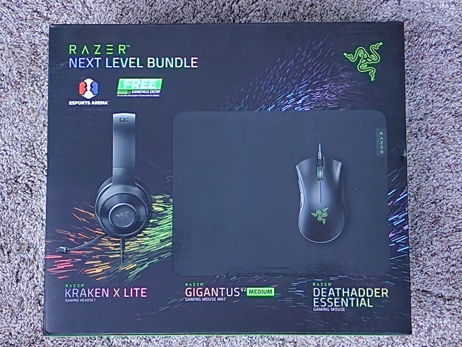 Razer Next Level Bundle - Kraken X Lite Gigantus Gaming Mat & Deathadder Mouse