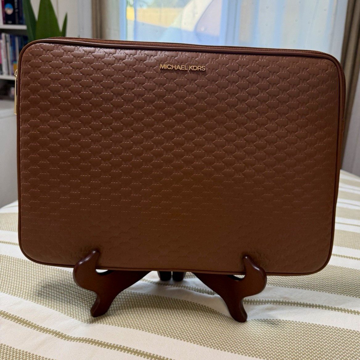 Michael Kors Leather Sleeve Case Brown Logo Padded Zip Fits 13 in Laptop
