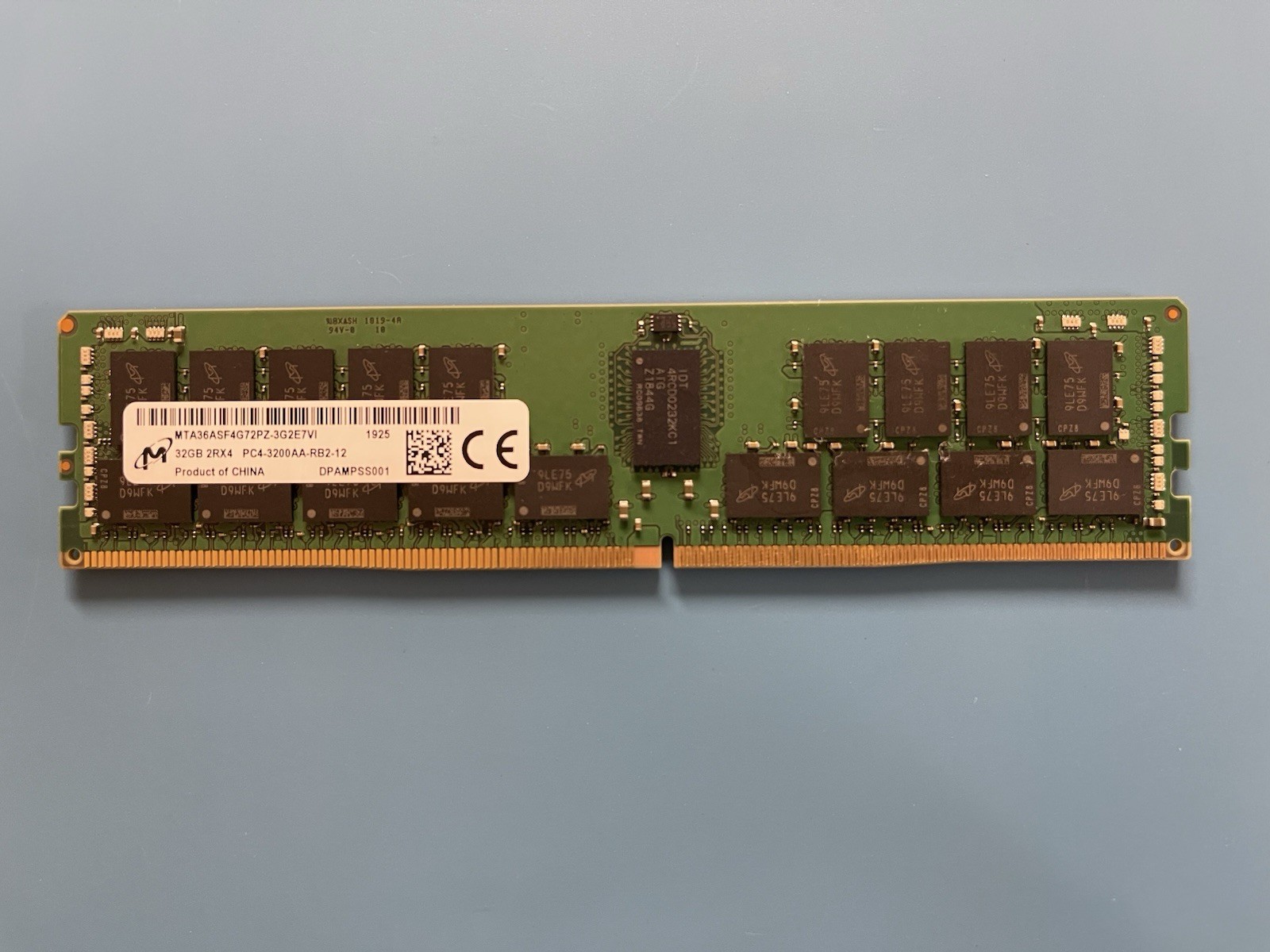 Micron 32GB MTA36ASF4G72PZ-3G2E7 RAM 2Rx4 PC4-3200AA ECC REG Memory