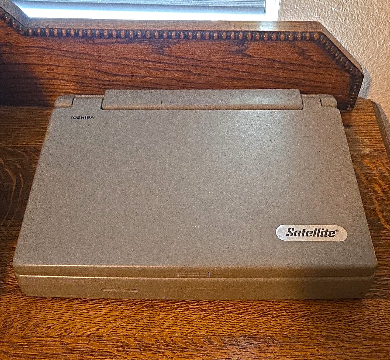 Toshiba Satellite 110CS Vintage Laptop Intel Pentium - Model PA1224U Parts Only